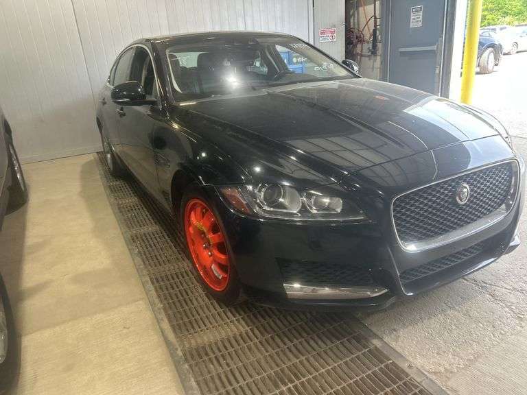2018 JAGUAR XF SAJBS4FX3JCY70700