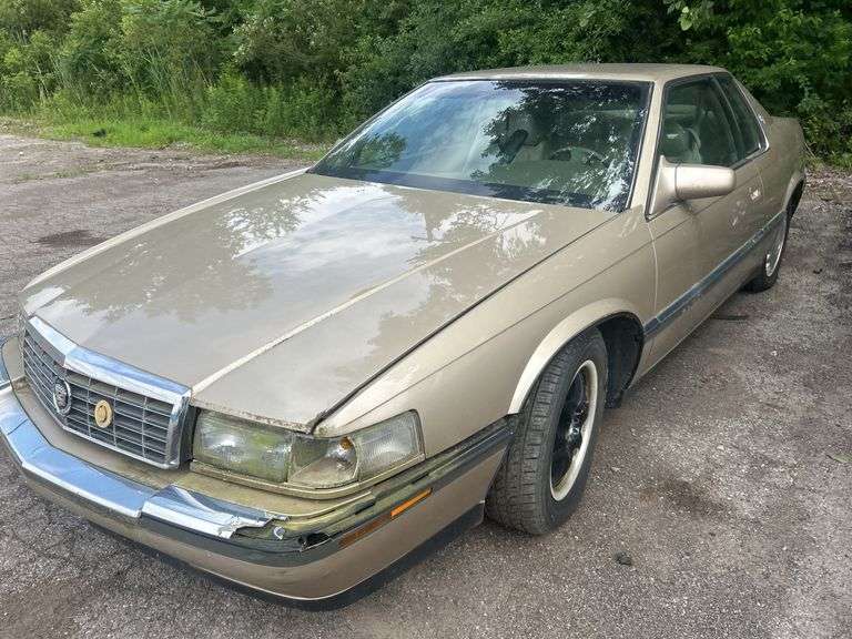 1993  CADILLAC  Eldorado  -