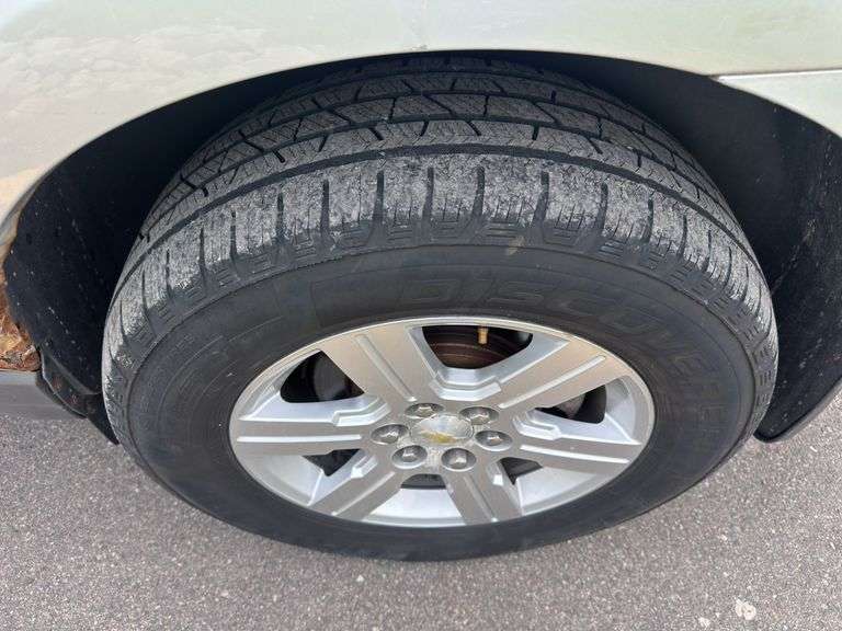 2011  CHEVROLET  Traverse  LS w/Connectivity Package