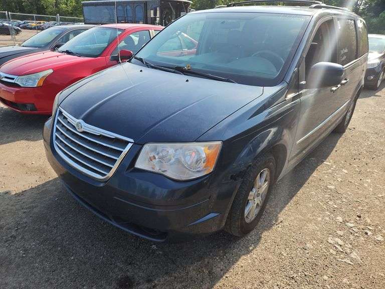 2009 CHRYSLER Town and Country Touring/Signature 2A8HR541X9R626613 VMI-2526-0471-MI