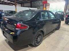 2010 FORD Focus SES