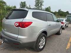 2011  CHEVROLET  Traverse  LS w/Connectivity Package