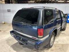 2000  GMC  Jimmy Utility  SLE