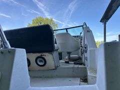 1988 RINKER FIESTA VEE 250