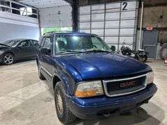 2000  GMC  Jimmy Utility  SLE