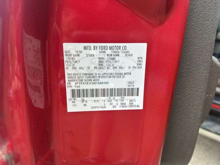 2010 FORD F-150 Styleside 1FTFX1EV3AFA68193