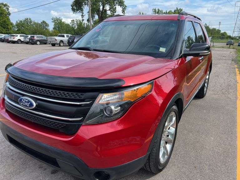 2011  FORD  Explorer  XLT