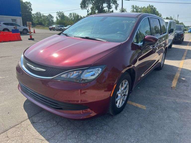 2017  CHRYSLER  Pacifica  Touring