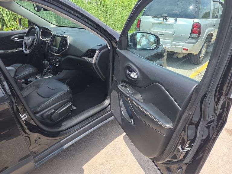 2015 JEEP Cherokee Limited 1C4PJMDSXFW537835