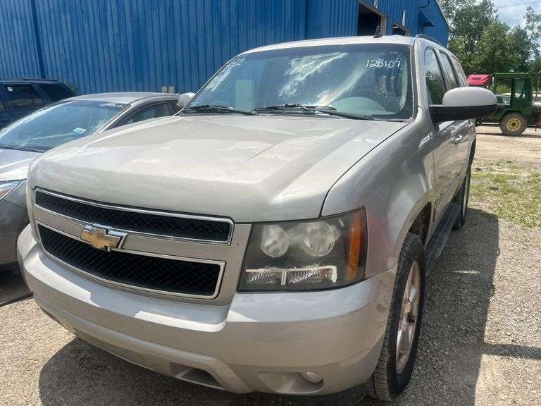 2008 CHEVROLET Tahoe LS 1GNFK13068J182449