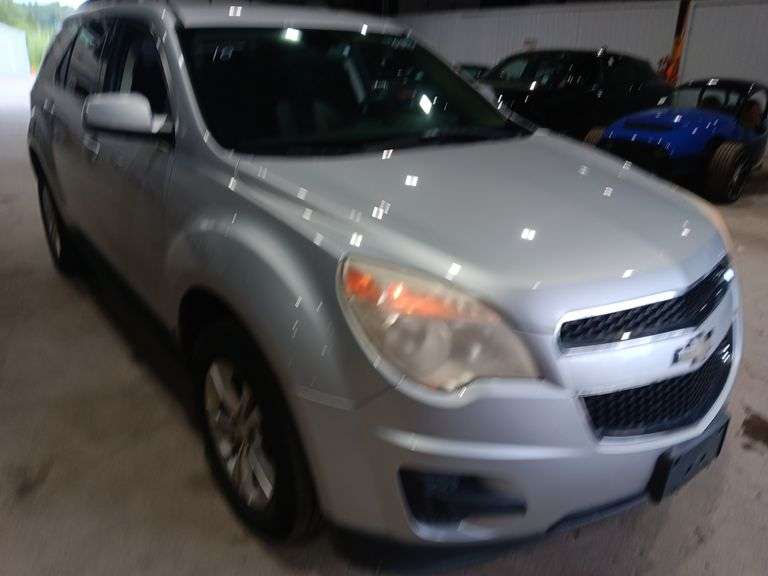2010  CHEVROLET  Equinox  1LT