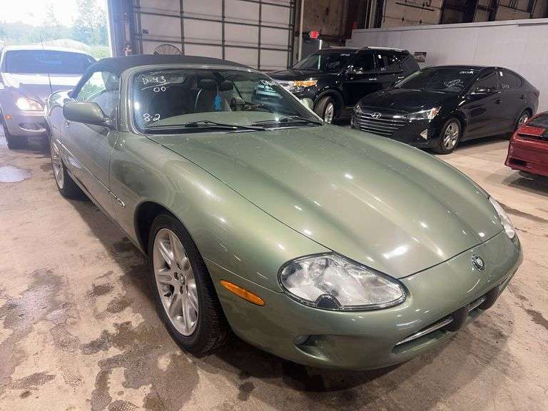 2000 JAGUAR XK8 XK8 SAJJA42C4YNA09514