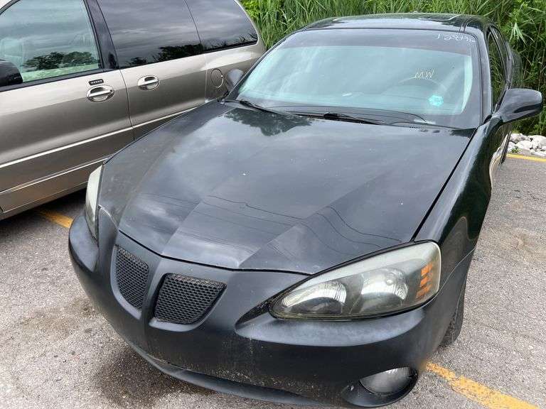 2006  PONTIAC  Grand Prix  Sedan