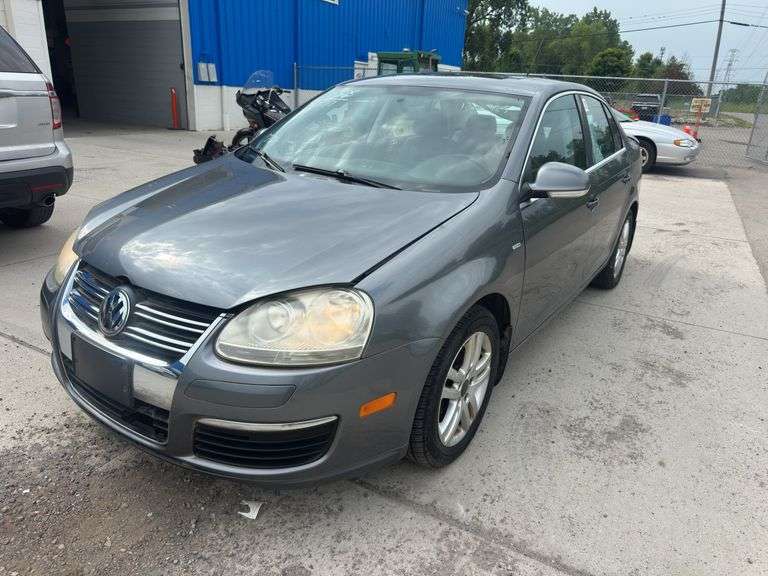 2007  VOLKSWAGEN  Jetta  2.5