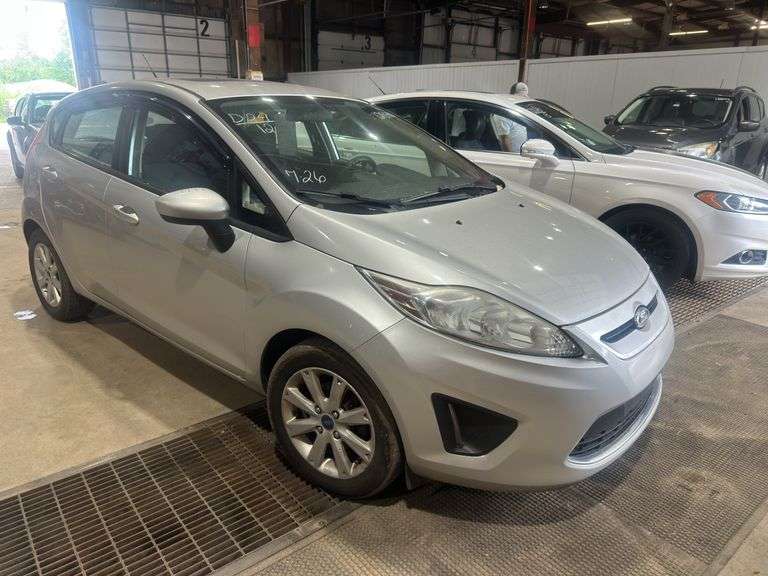 2012  FORD  Fiesta  SE