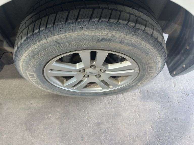 2011  FORD  Edge  SE