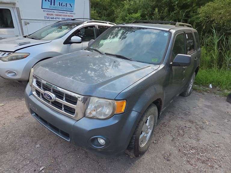 2012  FORD  Escape  XLT