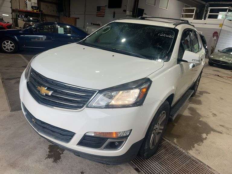 2015 CHEVROLET Traverse 2LT 1GNKVHKD1FJ211243