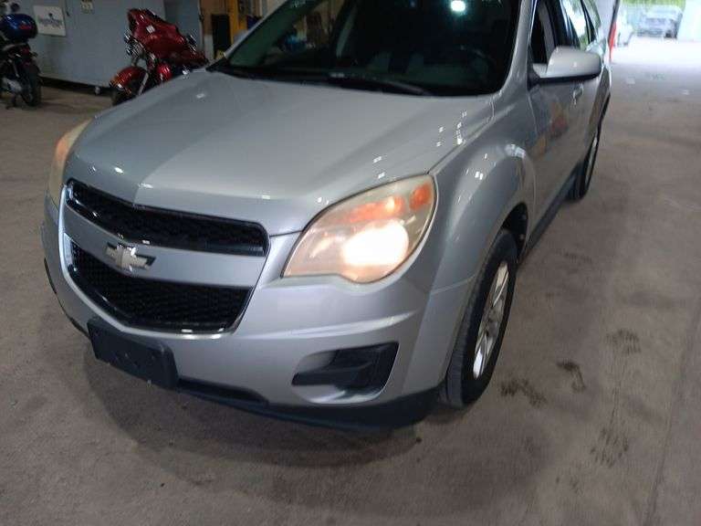2010  CHEVROLET  Equinox  1LT