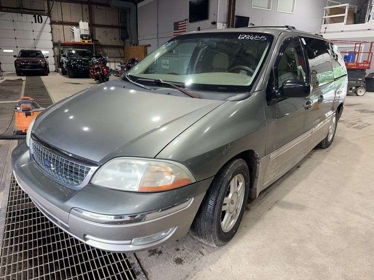2002  FORD  Windstar  SEL
