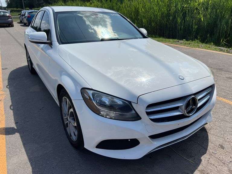 2015 MERCEDES-BENZ C-Class - 55SWF4JBXFU087849
