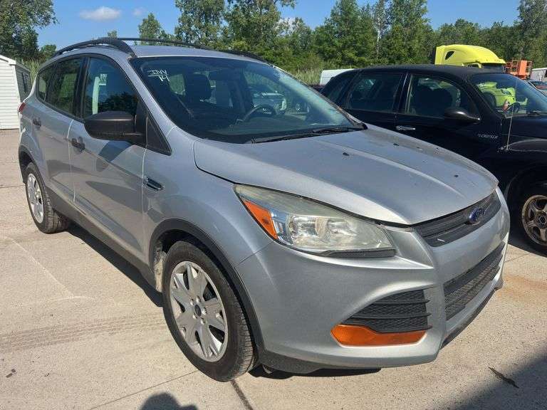 2014 FORD Escape BASE 1FMCU0F7XEUA78108