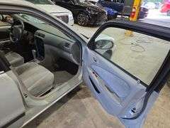 2001 CHEVROLET Geo Prizm LSI 1Y1SK52871Z405252