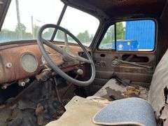 1952 Chevy Stake truck - 1VKD1432
