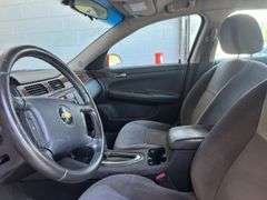 2011  CHEVROLET  Impala  LT (2FL)