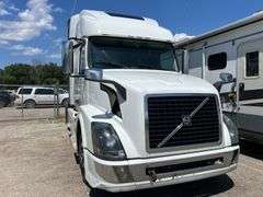 2016  VOLVO TRUCK  VNL  -