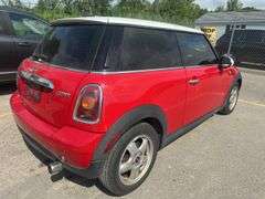 2007 MINI Cooper - WMWMF33587TT57229