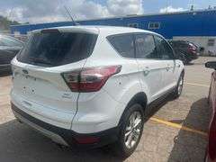 2017 FORD Escape SE 1FMCU0GD5HUA83810