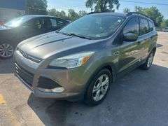 2014  FORD  Escape  SE