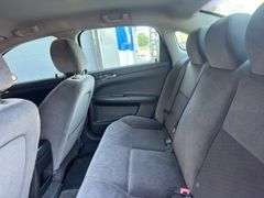 2011  CHEVROLET  Impala  LT (2FL)