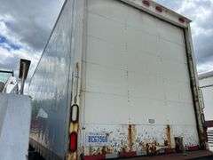 2005  GMC  C7  Box truck