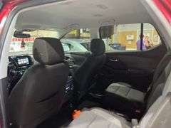 2018 CHEVROLET Traverse LT 1GNEVGKWXJJ147981