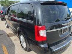 2013 CHRYSLER Town and Country Limited 2C4RC1GG4DR712272