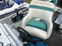 1991 HURRICANE FUN DECK boat GDYG5843F191
