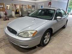 2004 FORD Taurus SE 1FAHP55U04A137078 OCN4456