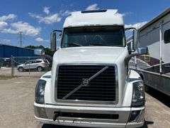 2016  VOLVO TRUCK  VNL  -