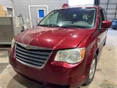 2010 CHRYSLER Town and Country Touring 2A4RR5D14AR315687 MIW-2527-1161-MI