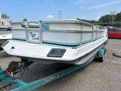 1991 HURRICANE FUN DECK boat GDYG5843F191