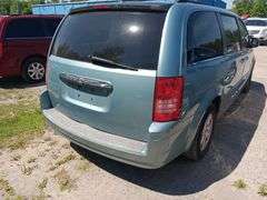 2008 CHRYSLER Town and Country Touring/Signature  2A8HR54P58R693557 VMI-2525-2128-MI
