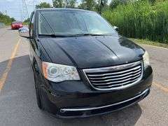 2013 CHRYSLER Town and Country Limited 2C4RC1GG4DR712272