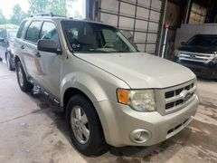 2010  FORD  Escape  XLT