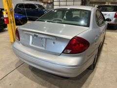 2000 FORD Taurus Se 1FAFP53U0YG269237
