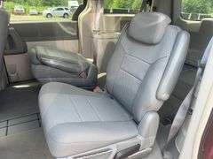 2010 CHRYSLER Town and Country - 2A4RR2D11AR381659
