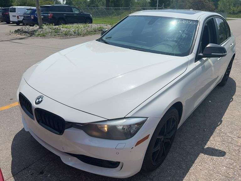 2014 BMW 328i xDrive WBA3B3C5XEJ980495