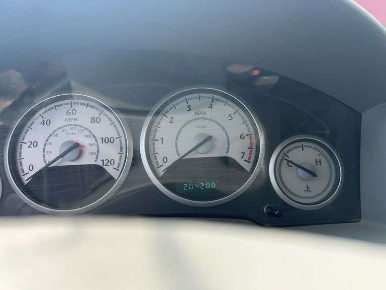 2010 CHRYSLER Town and Country - 2A4RR2D11AR381659