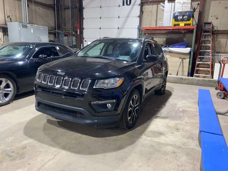 2018 JEEP Compass Longitude(BUX), North(Canada), Latitude(Mex, U.S.) 3C4NJCBB1JT272502